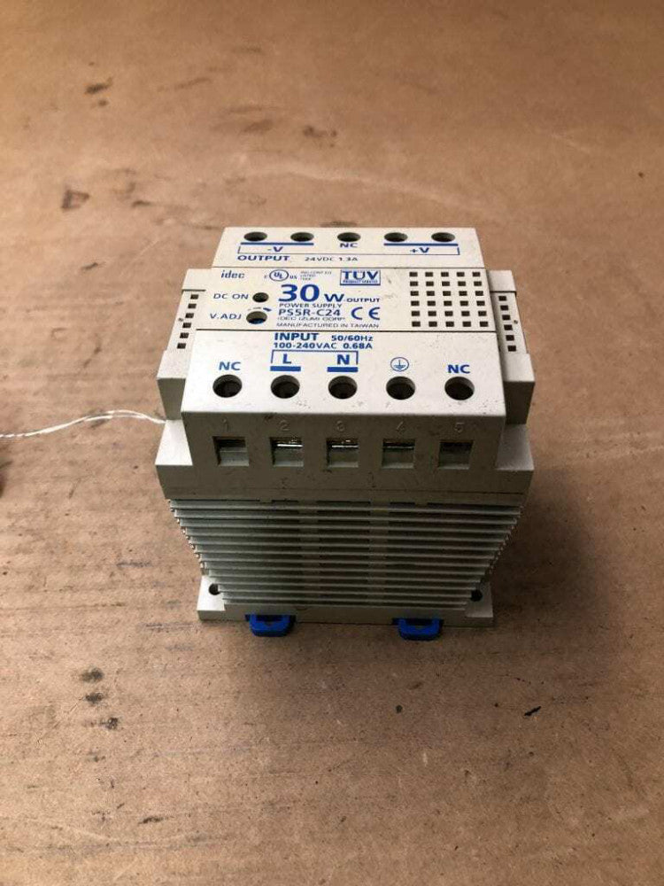 IDEC PS5R-C24 30W Switching Power Supply 24VDC 100-240VAC 50/60Hz