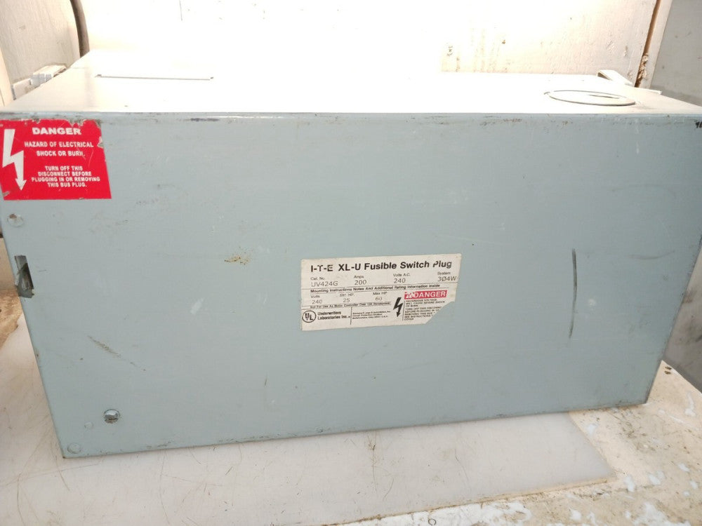 ITE 200 Amp Xl-u Fusible Bus Plug Busway Switch UV424G 240 vac 3PH 4W