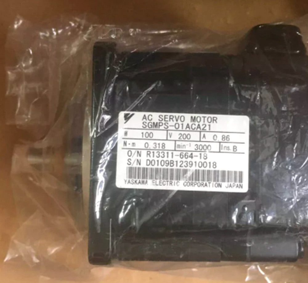 One Brand New YASKAWA AC SERVO MOTOR SGMPS-01ACA21