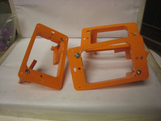 3 yes 3 208823 New-No Box, Carlon SC100RR  Low Voltage Bracket, Single Gang