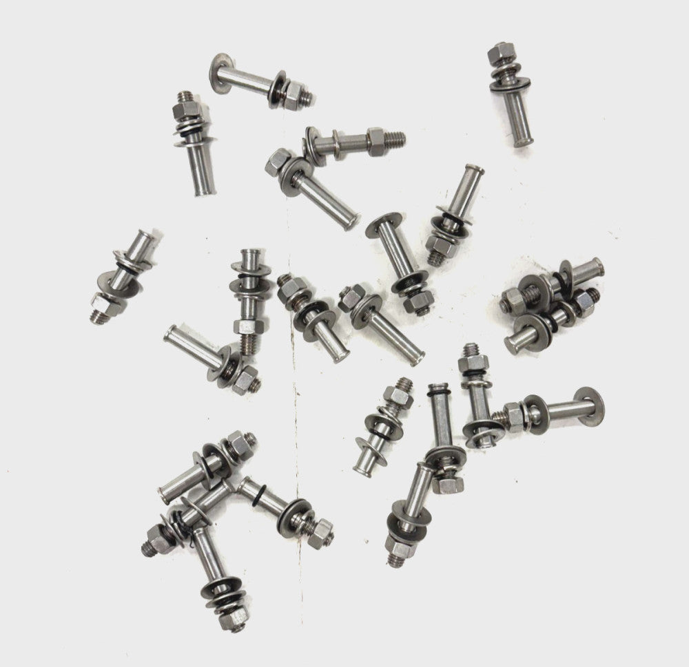 5/16"-18 X 2" STAINLESS STEEL HEAD CAP SCREW BOLT, LOT OF 23,