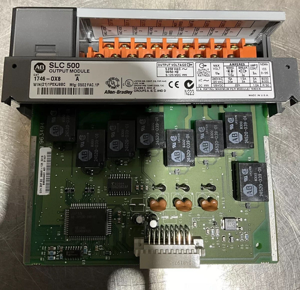 Allen Bradley 1746-OX8, SLC 500 Output Module, SER. A, NOS Surplus