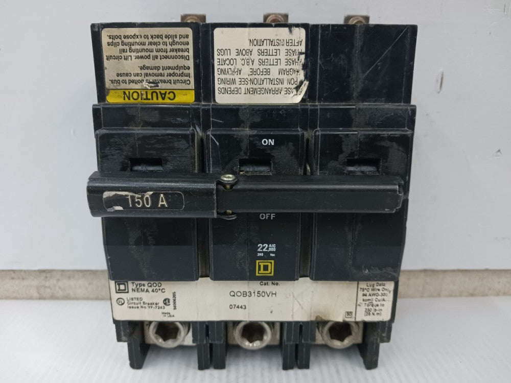 SQUARE D 150 AMP BOLT-ON CIRCUIT BREAKER 3 POLE 240 VAC 22kA QOB3150VH (FLAW)