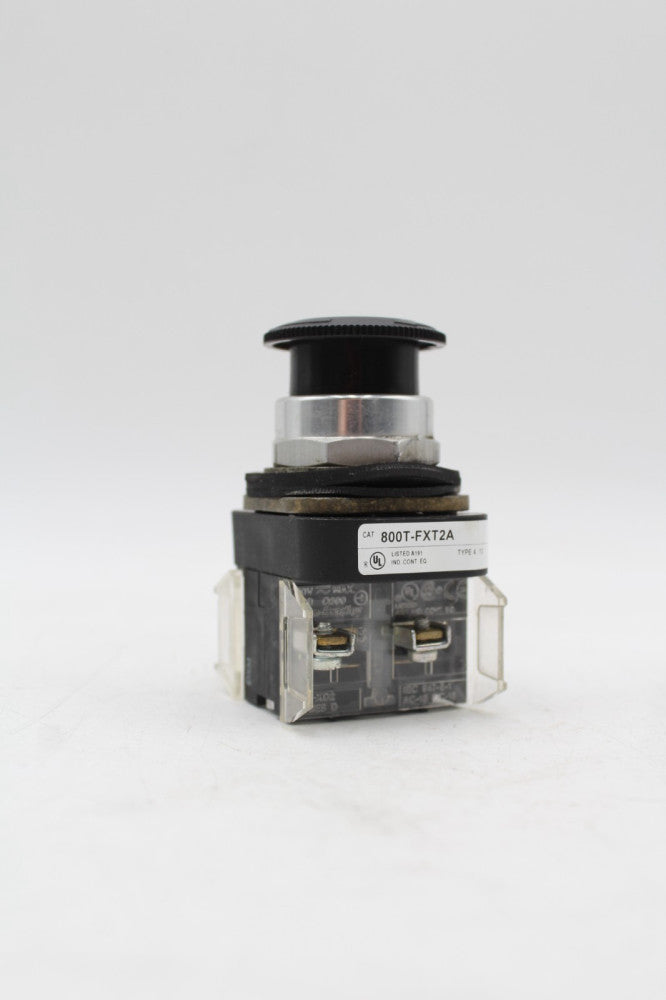 Allen-Bradley 800T-FXT2A 2-Position Push-Pull Button