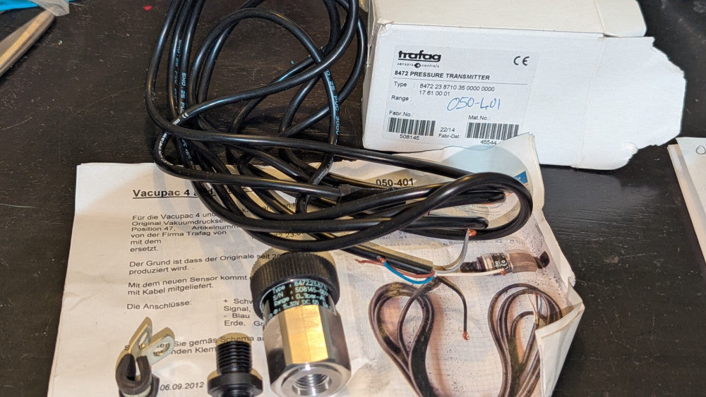 TRAFAG 8472.23.8710 PRESSURE TRANSMITTER NIB