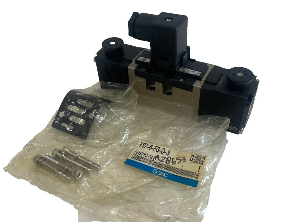 NEW SMC VS7-6-FG-D-3 SOLENOID VALVE VS76FGD3