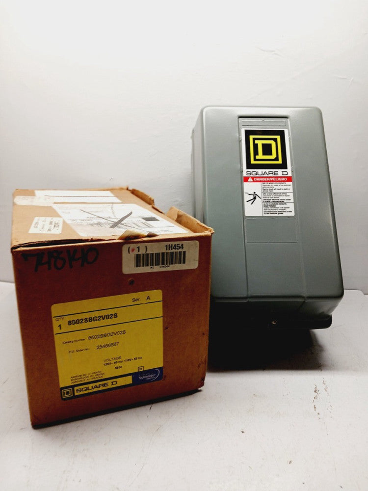NEW SQUARE D 8502SBG2V02S SIZE 0 CONTACTOR 110/120 VAC COIL (FLAW)