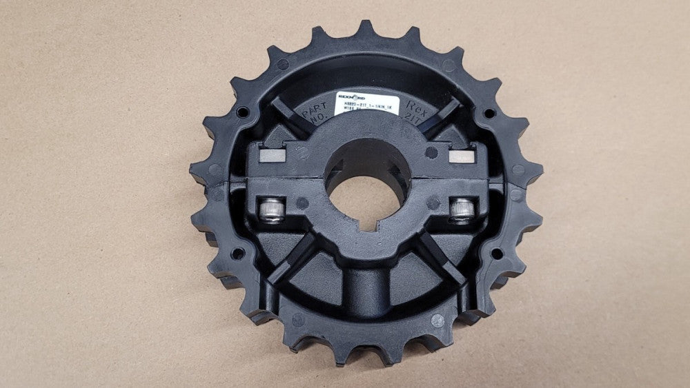Rexnord NS820-21T_1-1/4IN_1KW1SS_PA Split Sprocket 10028627 1-1/4" Bore
