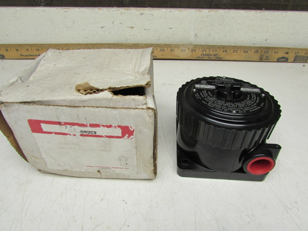 DET-TRONICS 226365-102 GAS DETECTION J BOX SENSOR 30VDC, NEW IN BOX! MAKE OFFER!