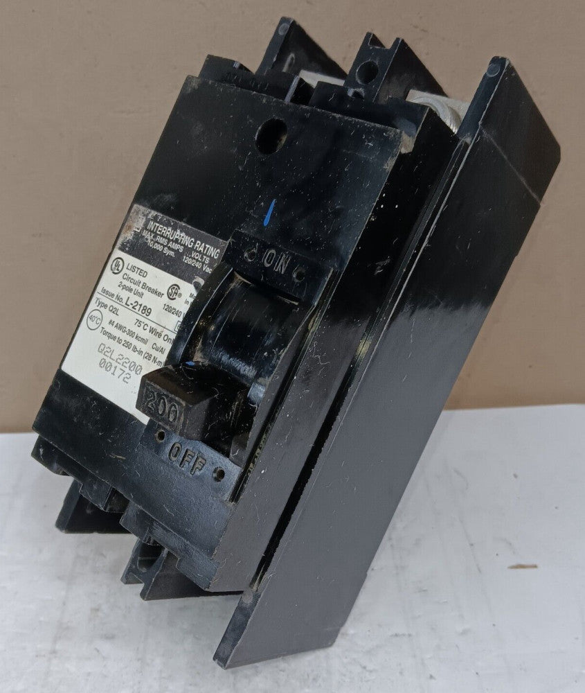 SQUARE D 200 AMP CIRCUIT BREAKER 2 POLE 240 VAC Q2L2200