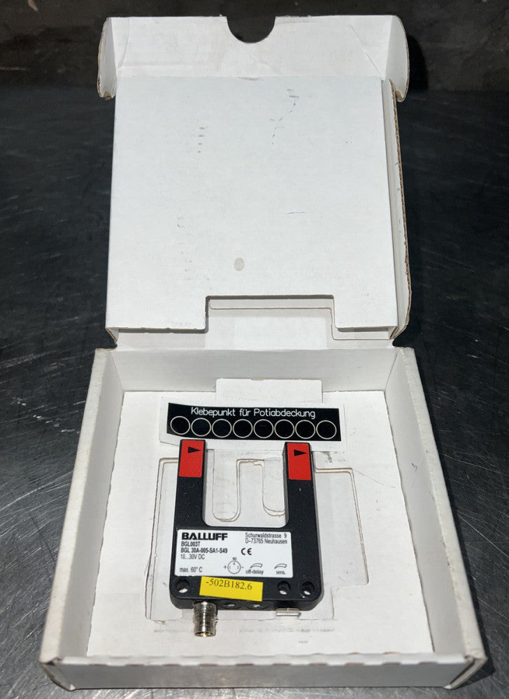 Balluff BGL 30A-005-SA1-S49 Optical Slot Sensor 30mm Fork Opening PNP NO/NC Nos