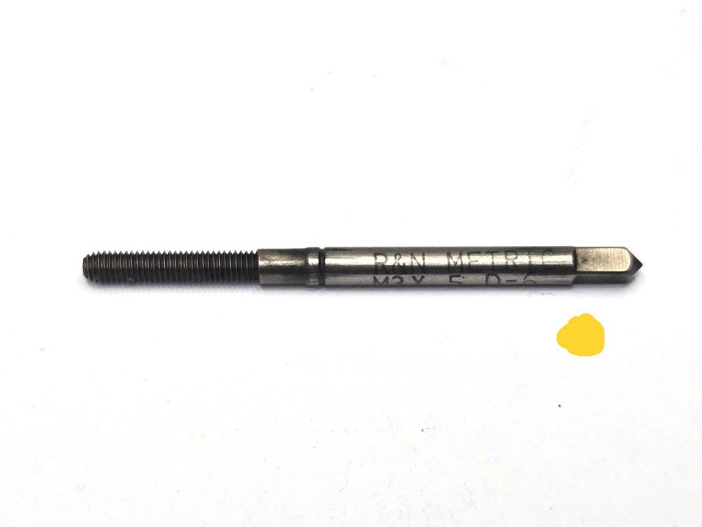 R & N M3X0.5 THREAD FORMING BOTTOMING CHAMFER