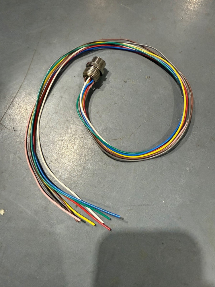 LUMBERG (RKFM8-0.5M) RECEPTACLE, 8 PIN FEMALE THREAD