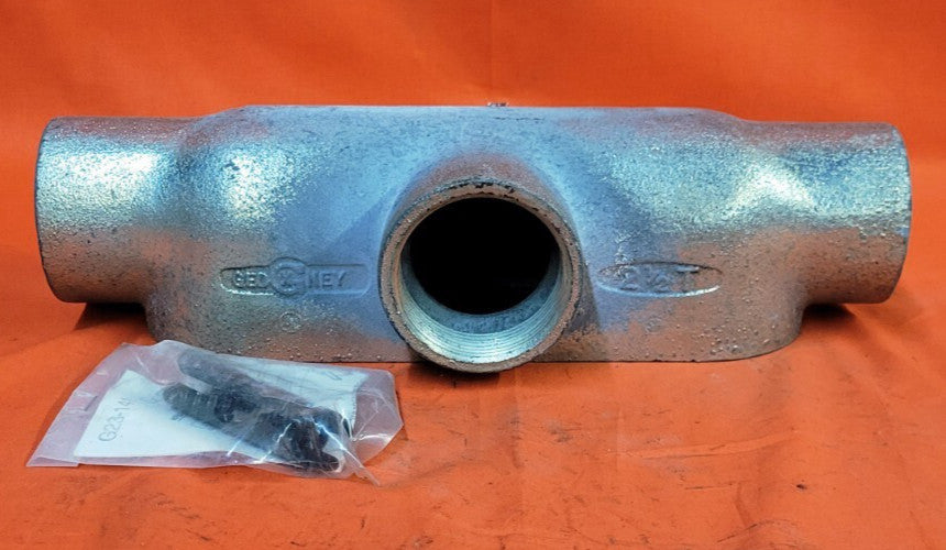 OZ/GEDNEY RIGID CONDUIT BODY T250G THREADED  2-1/2 INCH