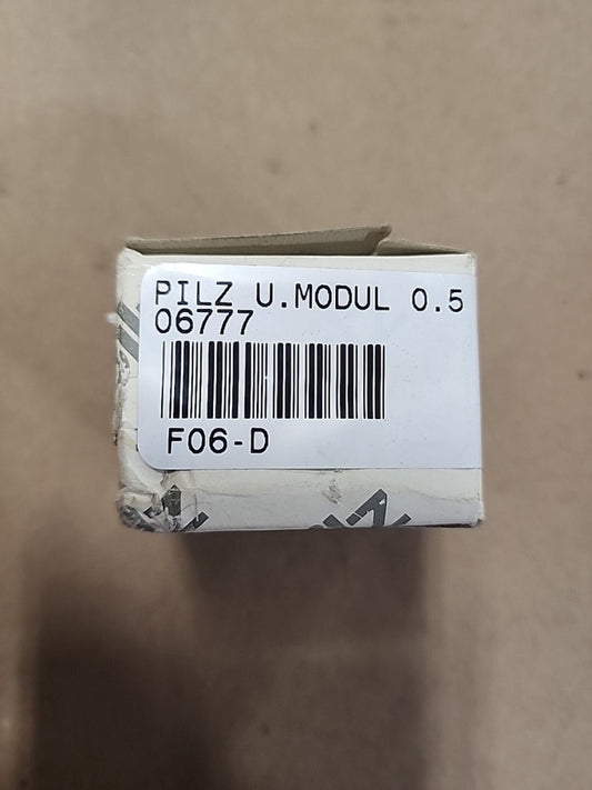 (NEW) PILZ 06 777 06-777 06777 0.5-5V Range Module  