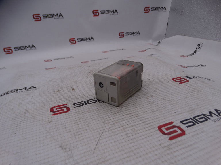 ALLEN BRADLEY 700-HA32Z12 SERIES B RELAY