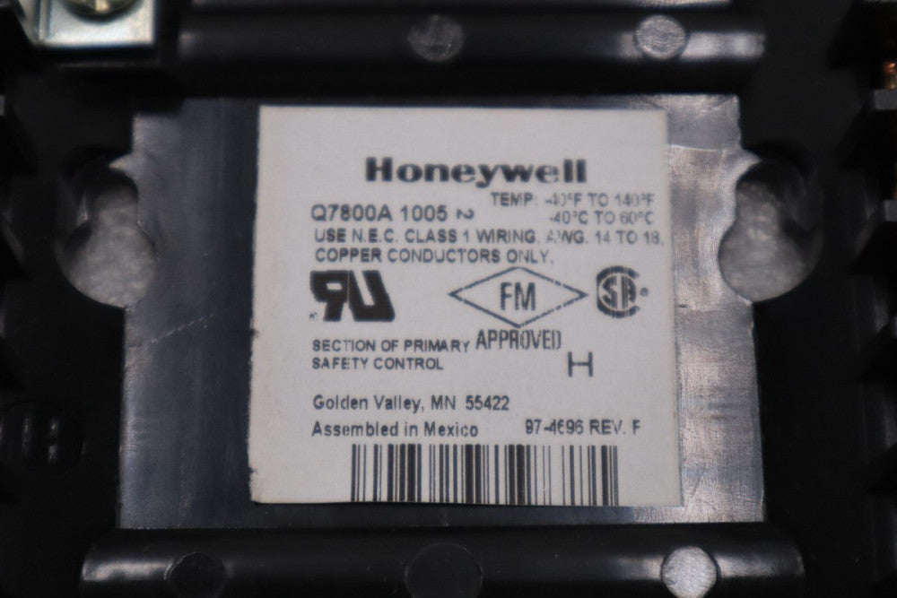 HONEYWELL Q7800A 1005 UNIVERSAL WIRING SUBBASE-PANEL MOUNT STOCK H243A