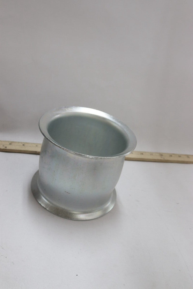 Eaton Tube / Pipe Straight Sleeve 6-13/16" x 5-3/4"I.D x 4-3/4"L NK1237-400B0650