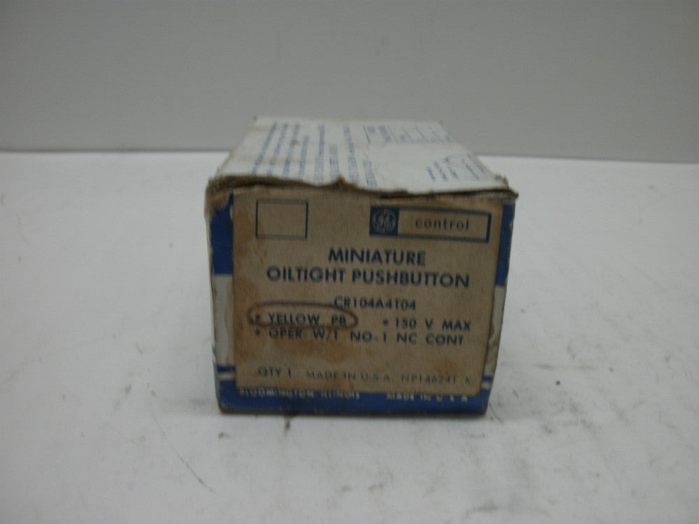 GENERAL ELECTRIC CR104A4104 MINIATURE OILTIGHT PUSHBUTTON YELLOW 1NC 1NO NIB