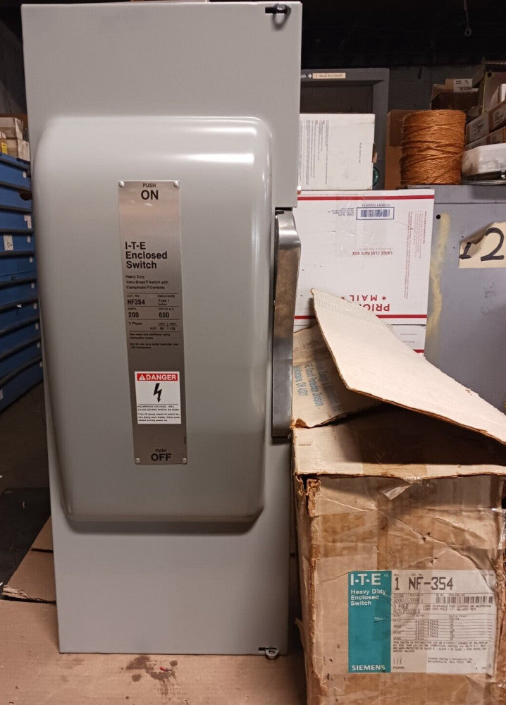 NEW SIEMENS/I.T.E NF354 200 AMP NON-FUSED SAFETY SWITCH 3 POLE 600 VAC 250 VDC