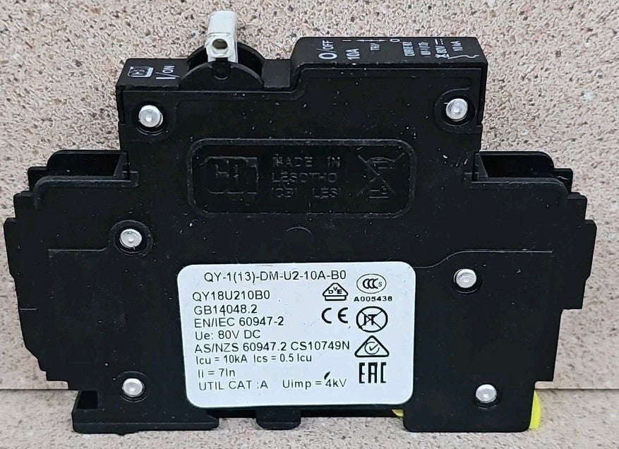 New Old Stock CBI QY-1(13)-DM-U2-10A-B0 Circuit Breaker 1P 10A Chipped