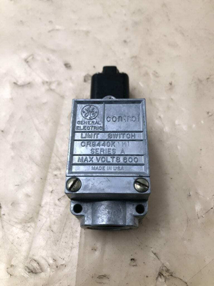 GE Electric CR9440K1M1 Series A Limit Switch 600V