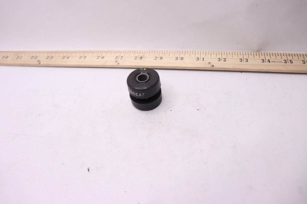 Bobcat Mount Series Ring And Bushing 22001-15 - Bushing Only As Shown