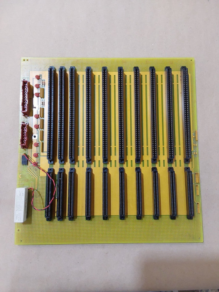 CINCINNATI MILACRON 3-531-4491A Backplane Board Card Holder 