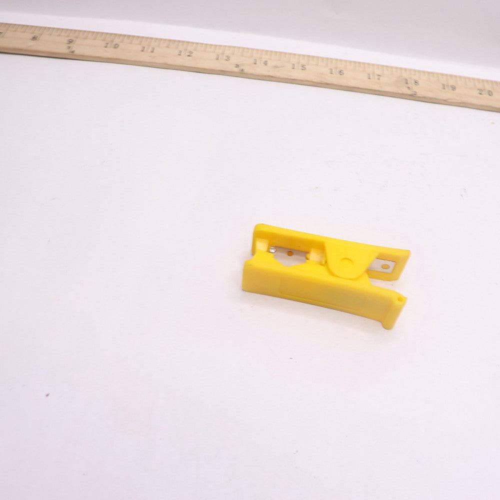Tube Cutter Manual PVC Yellow Up to 5/8" 34A520