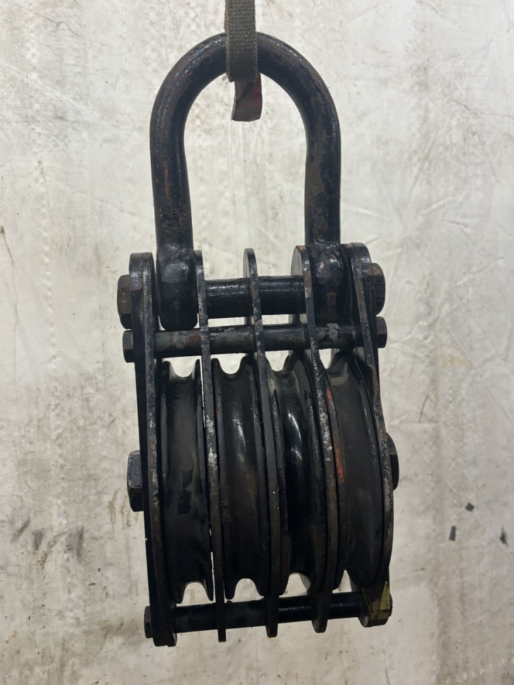 MCKISSICK 4  10 IN SHEAVE CRANE BLOCK DIA: 1 ROPE SIZE