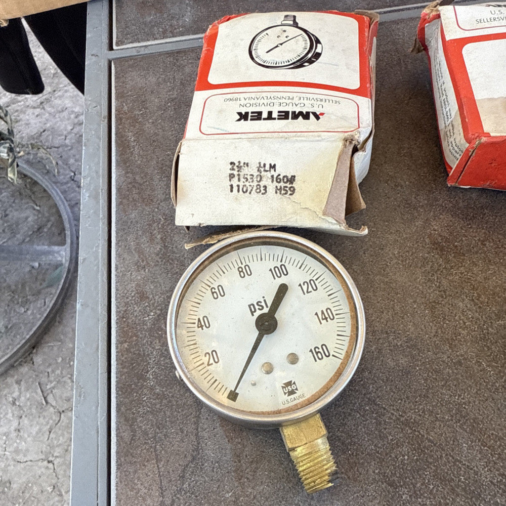 USG P1530 Pressure Gauge 0-160PSI Conn. 1/4” ANPT LM Size 2.5”