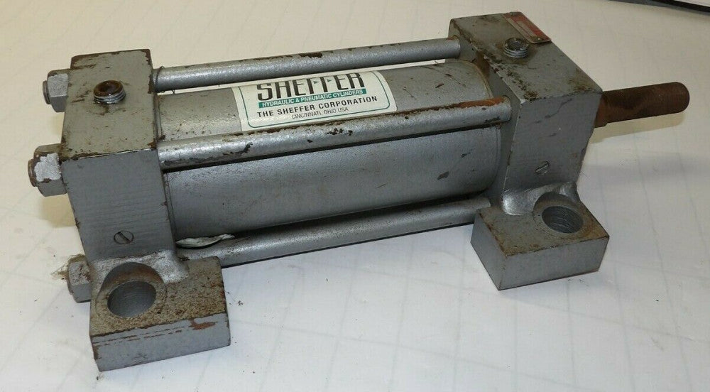 SHEFFER PNEUMATIC CYLINDER 2.5"BORE 6.5" STROKE 3/4"SHAFT MODEL# 2.5HHSL50CAK