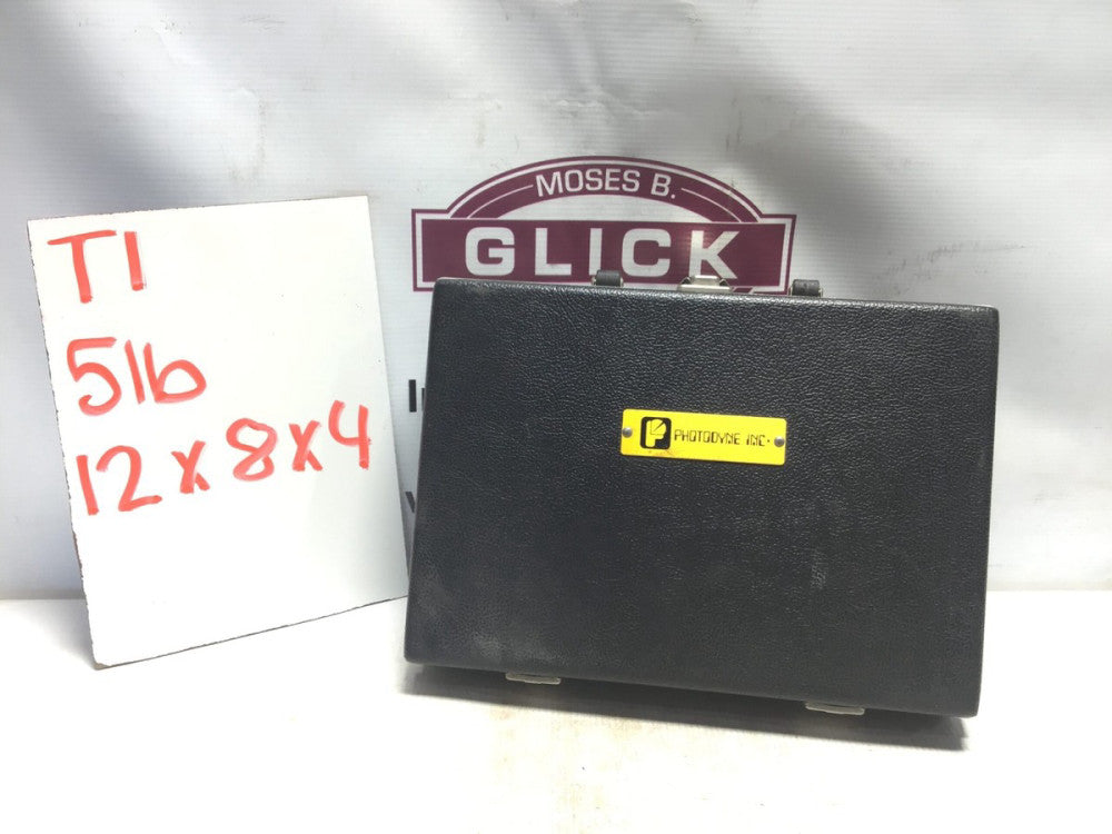 Photodyne Inc with 11XE FIBER OPTOIC POWER METER AND 8XE FIBER OPTIC POWER