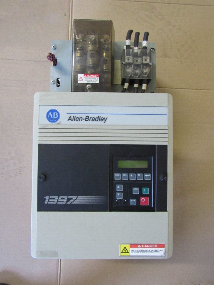 ALLEN BRADLEY 1397-B040R-HAB 20/40HP 230/460VAC-IN 240/500VDC-OUT 73A XLNT USED