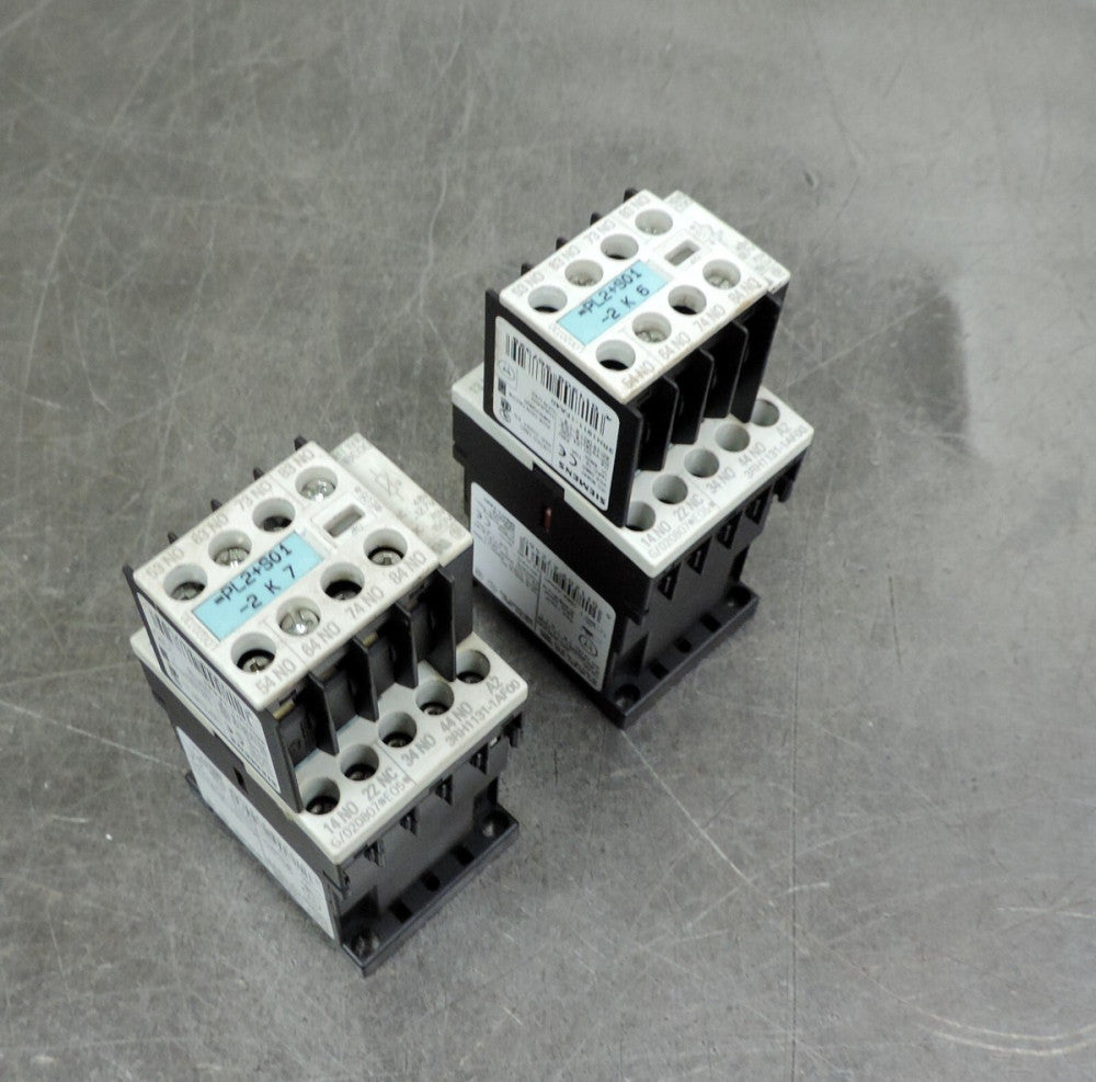 Siemens 3RH1131-1AF00 Contactor w/ Auxiliary Contact 3RH1911-1FA40 Lot of (2)