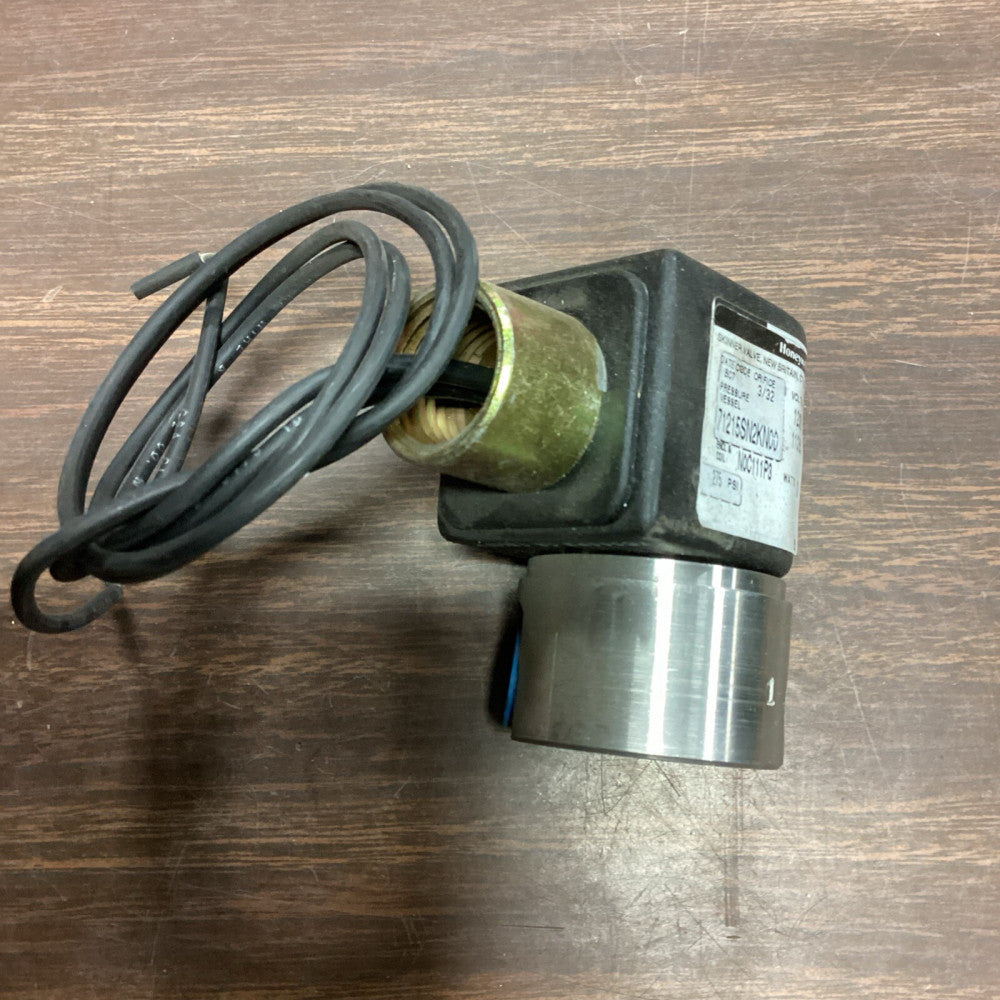 Honeywell 71215SN2KN00 Skinner Solenoid Valve   E66