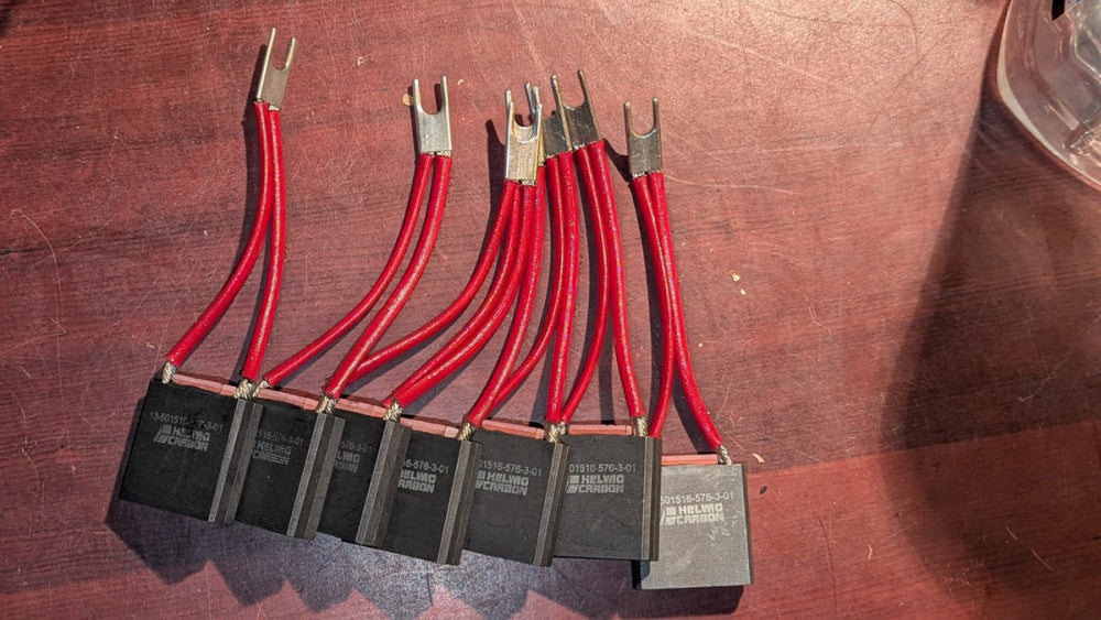 New Pack of (7) Helwig Carbon Brushes 13-501516-576-3-01