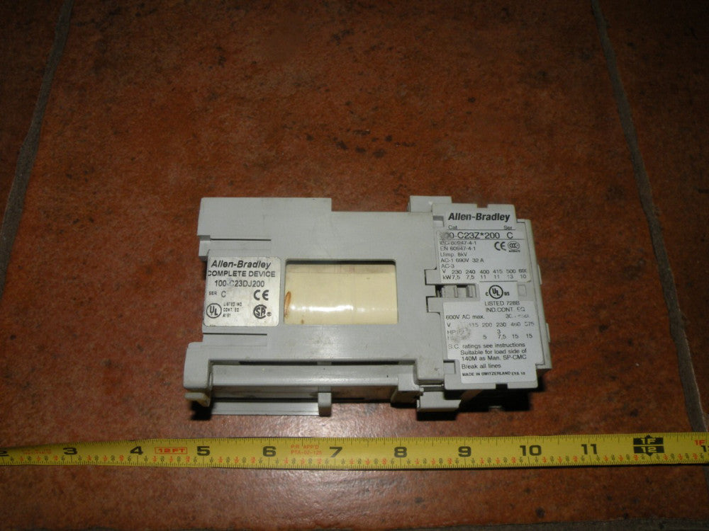 (1) Allen Bradley Contactor 100-C23DJ200 Ser. C USED