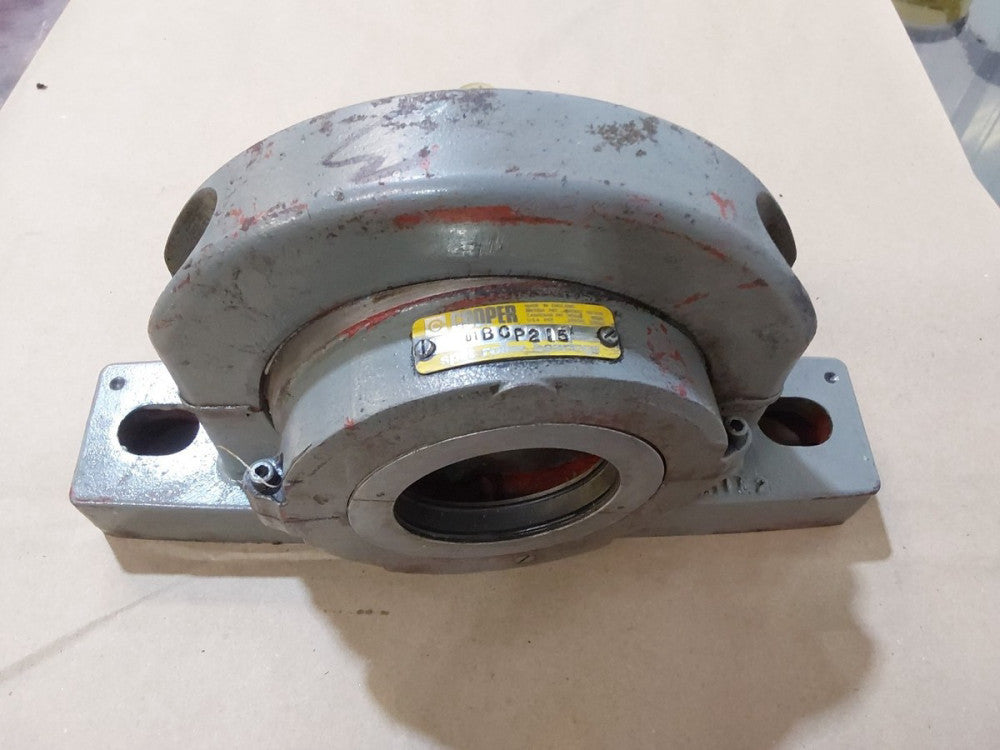 NEW COOPER P04C PILLOW BLOCK BEARING 2-15/16" BORE 01BCP215EX NOS