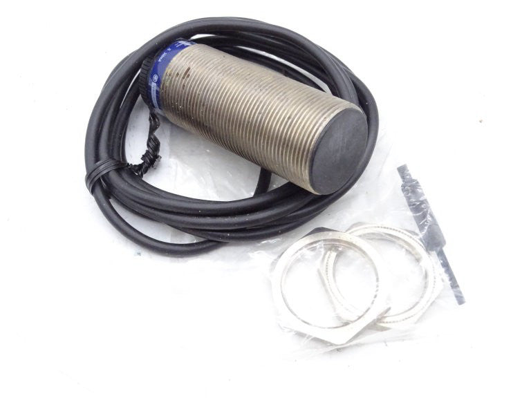 SCHNEIDER ELECTRIC XSAV12801 SENSOR