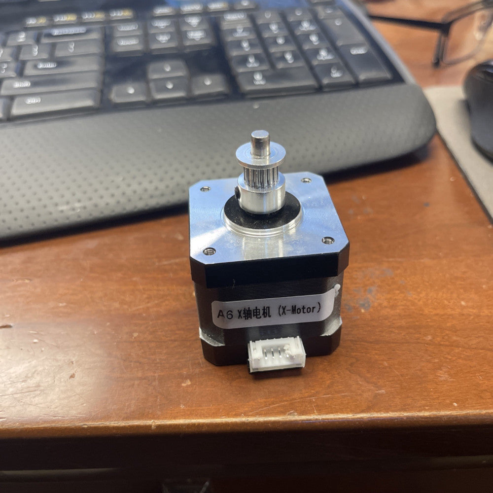 BRAND NEW X-MOTOR STEP MOTOR 0T-42HS40-005B FOR 3D PRINTER *FREE SHIPPING*