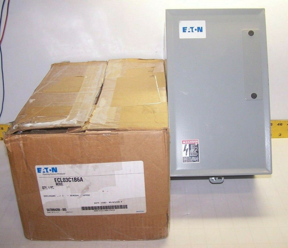 NEW EATON ELECTRICALLY HELD LIGHTING CONTACTOR 30 AMP 240V COIL  ECL03C1B6A