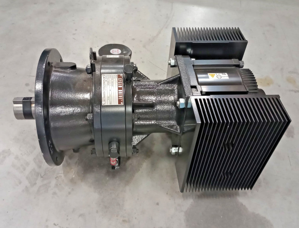 Yaskawa SGMGV-44DDAF-HD11 Servo Motor SGMGV-44DDA61 with Sumitomo CHVX-6130-5T-6