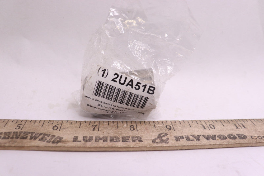 Coupling 304 Stainless Steel Female NPT x Female NPT 1/2" x 1/2" 2UA51