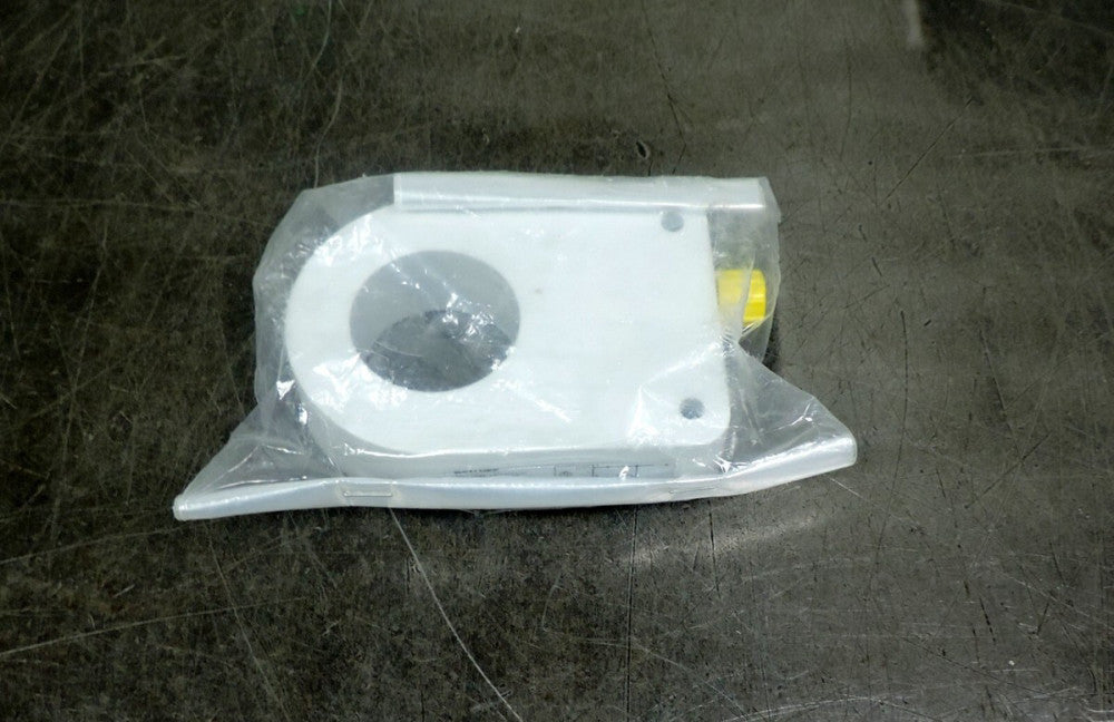 Balluff BES IKV S4 045 NS 1Y TD  Inductive Ring and Tube Sensor