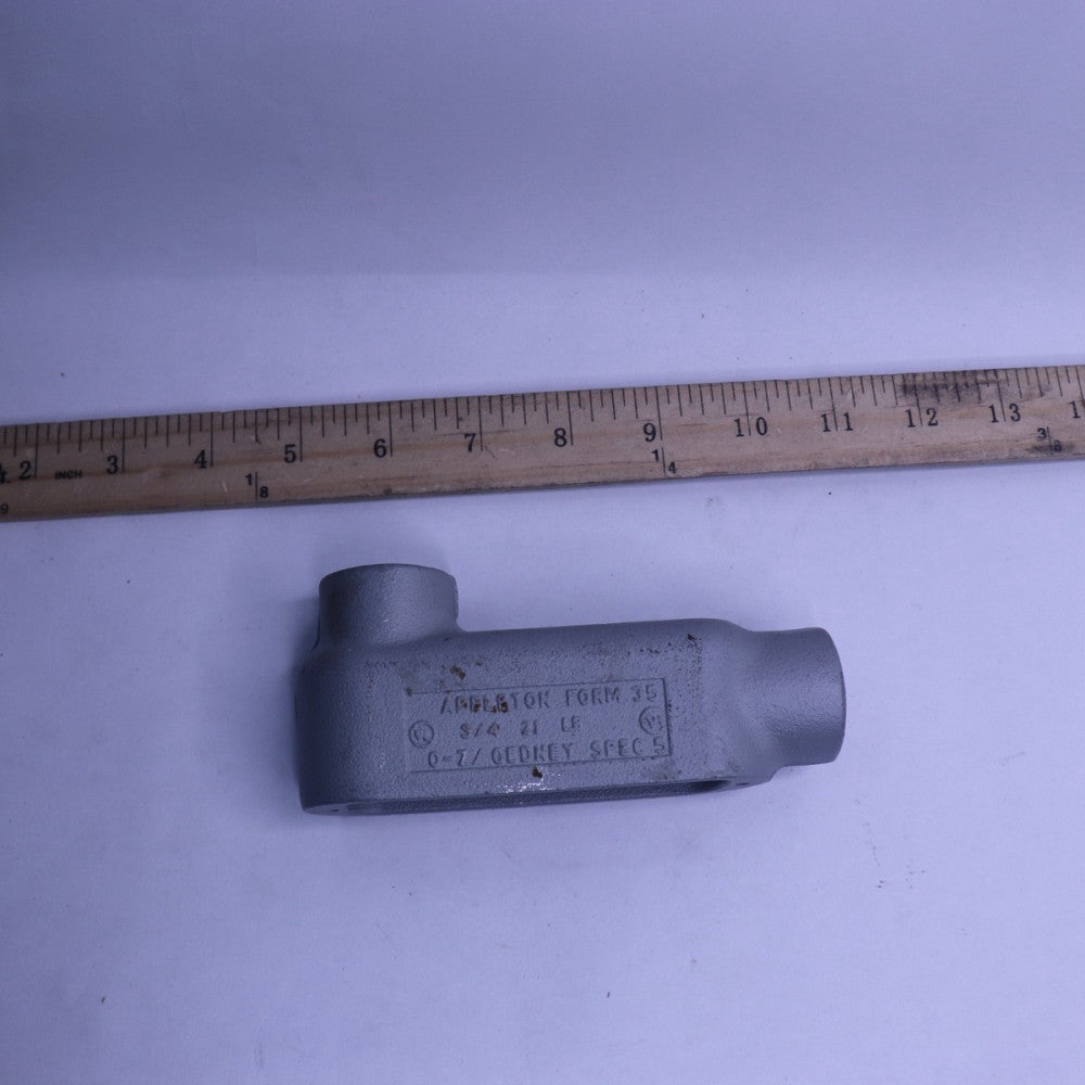 Appleton LB-Style Conduit Body Form 35 Malleable Iron 3/4"