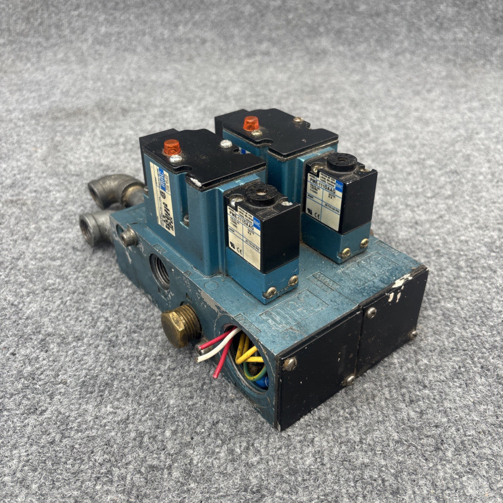 Mac 6213C-000-PM-111DA  PME-111DAAG  2 Solenoid Assembly Assembly Used