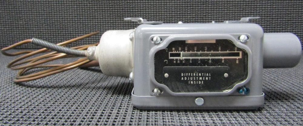 HONEYWELL T915D 1240 2 HVAC 135 OHM PROPORTIONAL TEMP CONTROLLER - NEW NO BOX