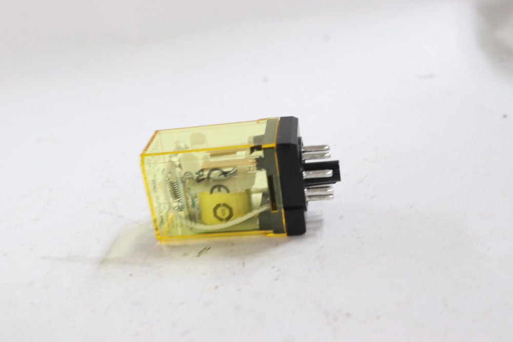 Idec Power Relay Indicator Light Pin DPDT 2-Pole 10A Contacts RR2P-U DC110V