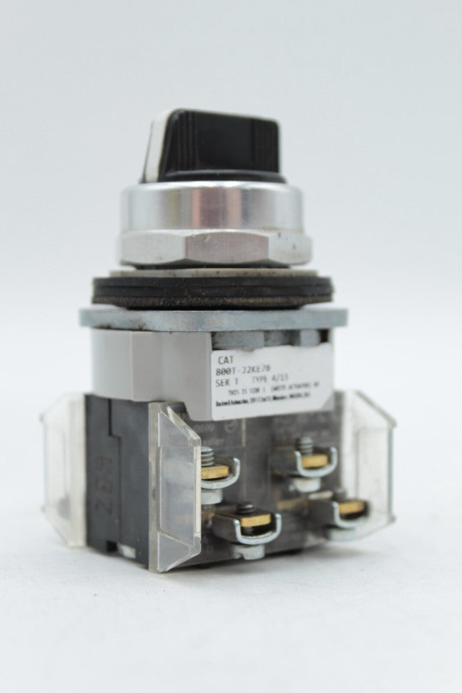 Allen-Bradley 800T-J2KE7B Selector Switch